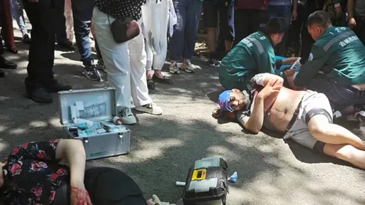 4美師在中國公園遇刺 公安終於說原因:走路碰撞55歲男憤而行兇