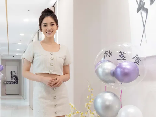 女星鏡頭崩壞「穿褲擠出兩坨肉」 認了抽脂找回自信