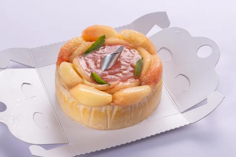 「水蜜桃炙燒乳酪」首次登場。業者提供