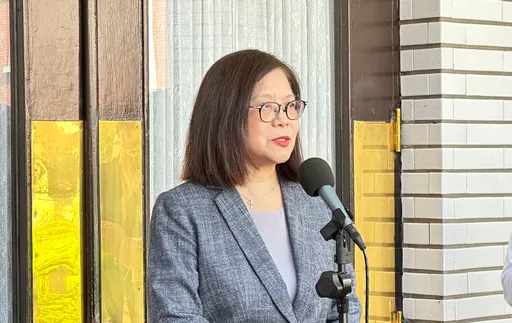 中國男駕快艇衝淡水河!王鴻薇批海委會「若是炸彈客或有爆裂物呢?」