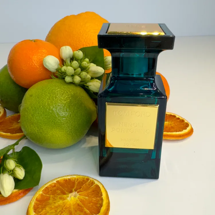 TOM FORD私人調香地中海系列暖陽橙花極致香精，50ml／1萬4800元。張家玲攝