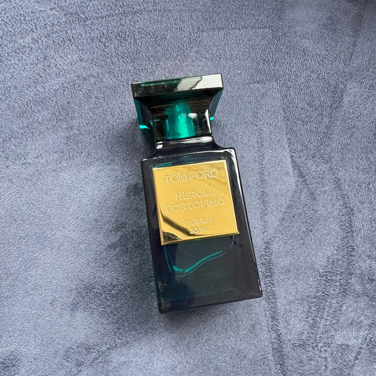 TOM FORD私人調香地中海系列暖陽橙花極致香精，50ml／1萬4800元。張家玲攝