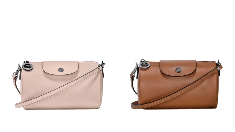 LE PLIAGE XTRA系列手提包，各1萬5800元。品牌提供