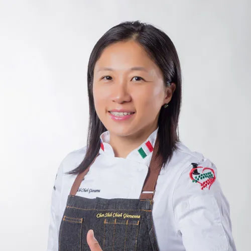 職人陳詩絜致力於聖誕麵包及天然酵母教學，積極促成世界盃聖誕麵包大賽台灣系列活動。業者提供