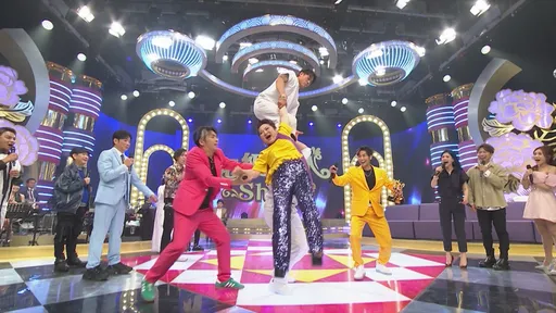 白冰冰拚了!舞者拉手扶腰騰空飛起 驚人畫面曝光