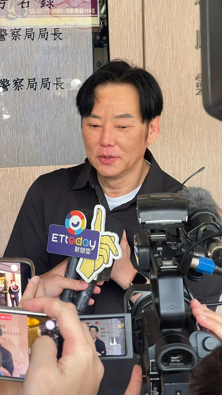 陽帆安慰寬姐順道敘舊。