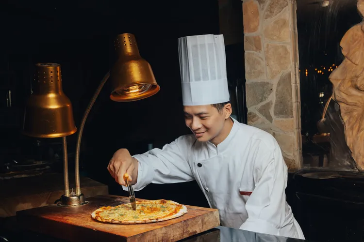 Ziga Zaga 副主廚劉學松推出創義新菜。業者提供