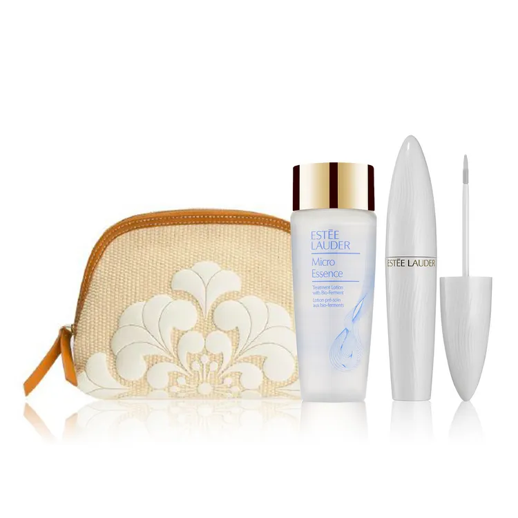 預約活動、並於活動當日消費任一正貨，即贈「度假美顏3件禮」，包含6ml夜間豐睫賦活精華、50ml微分子肌底原生露。品牌提供