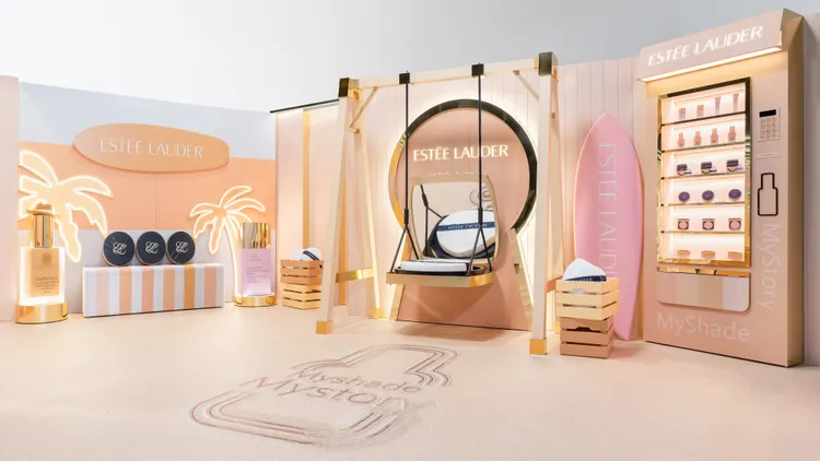 雅詩蘭黛夏日度假派對，擁有超美拍照打卡點。品牌提供