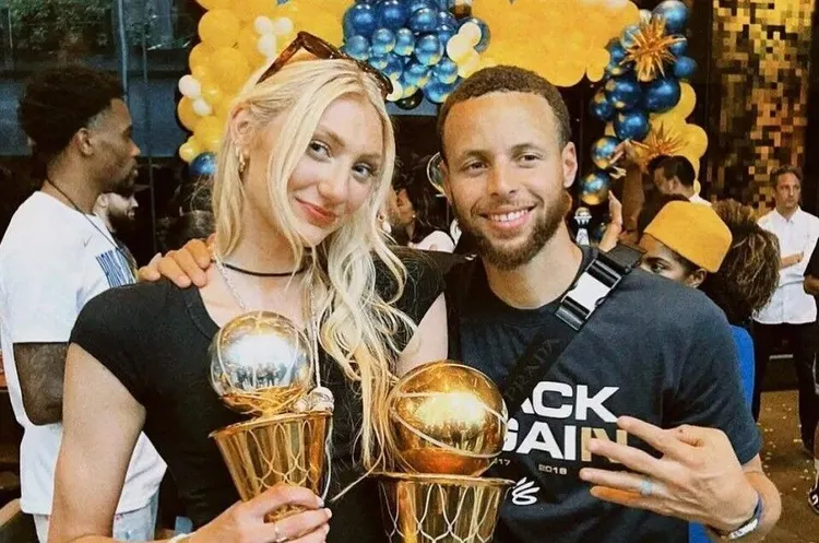 布琳克是柯瑞乾妹妹。  翻攝fangirlsportsnetwork ig