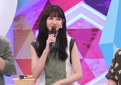 安心亞遭影射「跟製作人喇舌」 爆委屈:躲在家裡偷哭