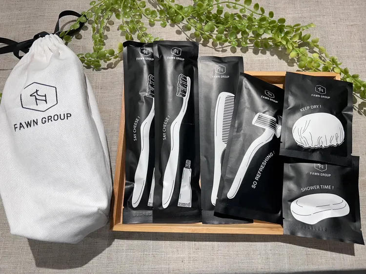 小鹿文娛7/1推出全新商品「彩虹盥洗組」響應環保、支持多元性別。業者提供