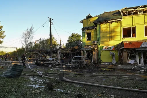 俄空襲烏克蘭至少釀12死含2兒童　澤連斯基籲加速交付武器