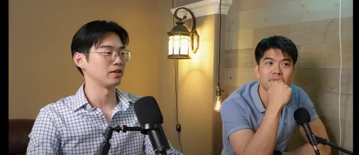 黃仁勳私下一面曝光！揹工程師包上班　員工：跟他開會要上緊發條
