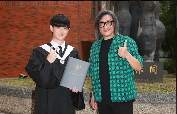 施文彬兒子畢業了。施文彬提供
