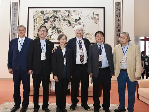 文化大學典藏精選「御風而行-歐豪年大師紀念展」　向大師致敬