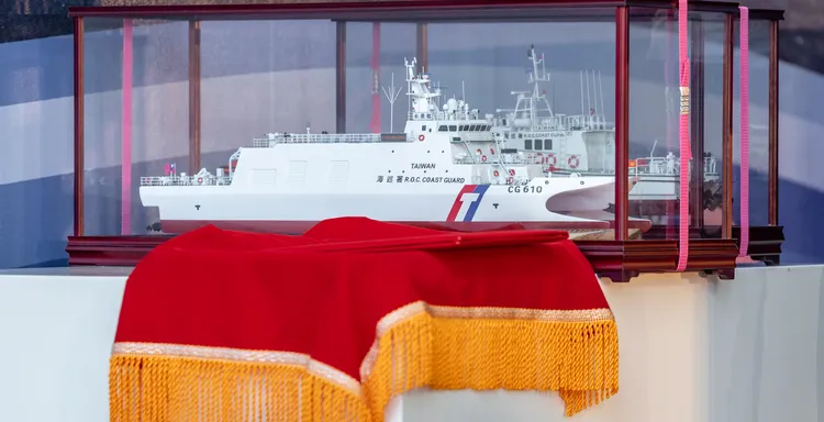 海巡署安平級巡防艦第8艘CG610永康艦。總統府提供