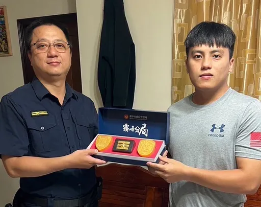 台中警去年執勤因公猝逝 感人!兒今年考上警專繼承遺志