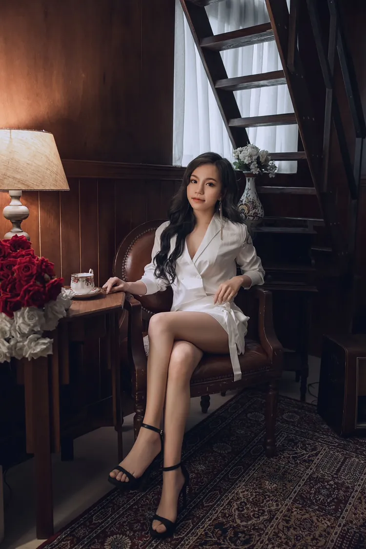 沈允兒在她的直播間常常擔任「心情治癒師」的角色。