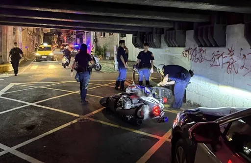 失聯移工闖紅燈遇警攔查拼命逃 棄車逃逸不慎絆倒遭制伏