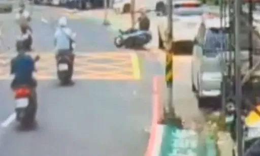 逆向開車拒警攔查加速跑!還撞傷一旁騎士 原來有貓膩