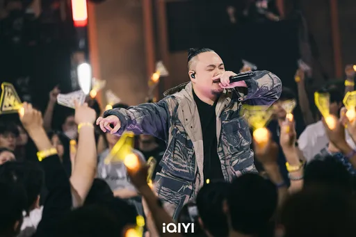 大淵踢館《新說唱2024》 范丞丞點評「有點危險」狠嗆:可以吃飯了