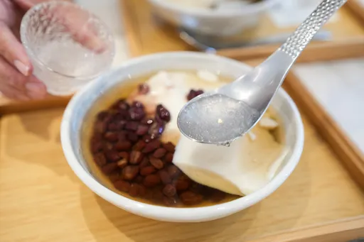 豆花界的爱马仕现身永康商圈!鲜炖燕窝入馔甜品 百元吃得到