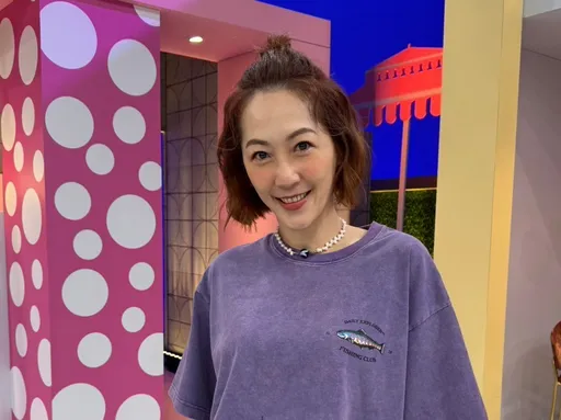 Gigi主持過程陌生男子闖台 飆罵三字經場面失控