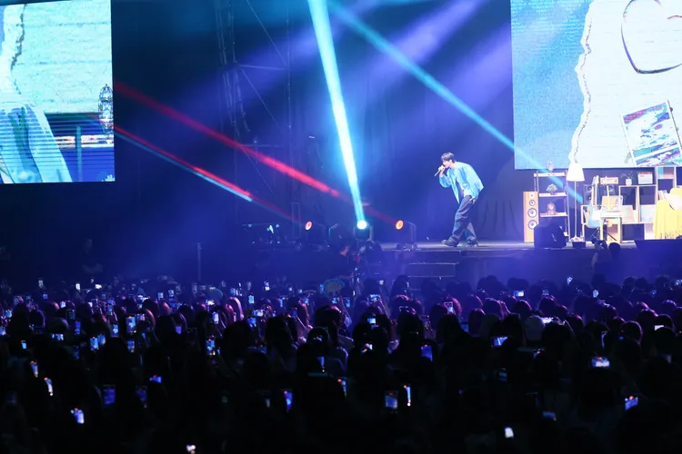 邊佑錫下午場見面會，1500名粉絲擠爆現場。彭欣偉攝