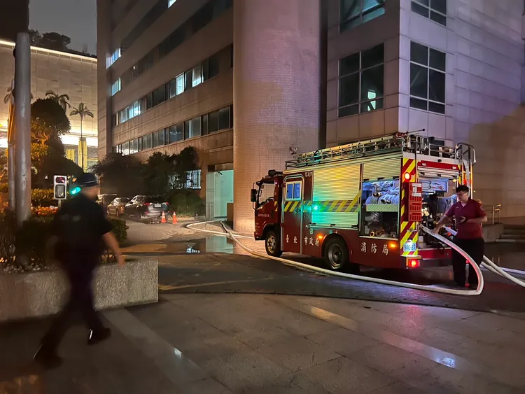 火勢於15分鐘內撲滅。民眾提供