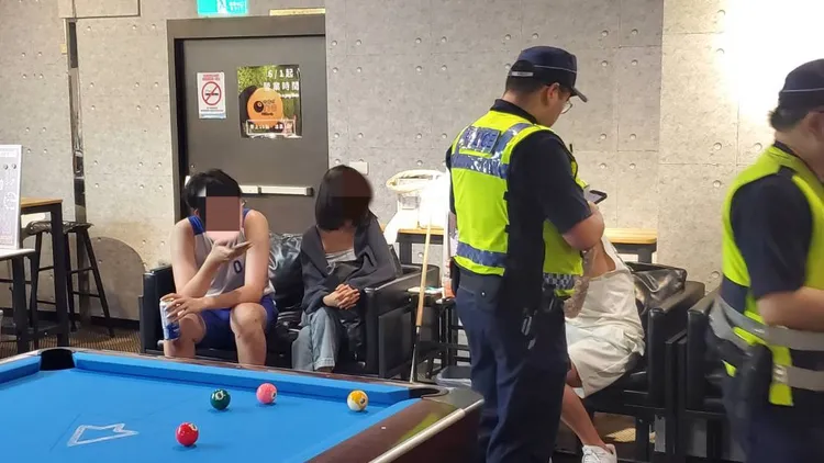 汐止警臨檢轄內撞球館。警方提供
