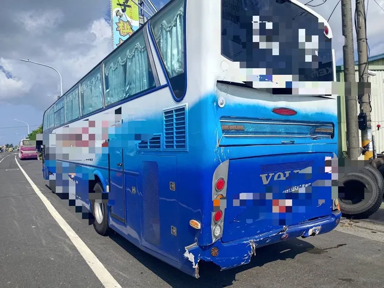 事故發生在國道1號台南麻豆路段。民眾提供