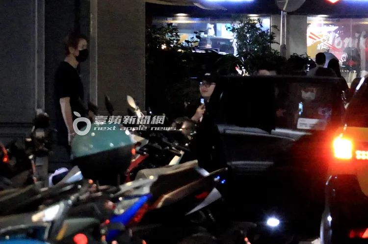 返回公司20分鐘後，羅志祥準備離開返家。特勤中心攝