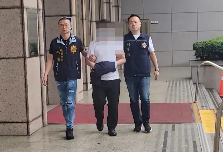 全案依偽造文書等罪嫌送辦。警方提供