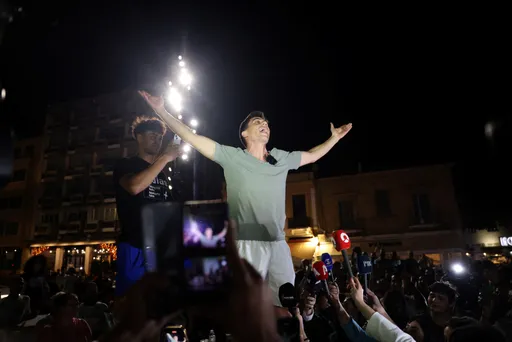 呱吉翻版!「政治素人」網紅進軍歐洲議會 昔拍新幹線逃票影片惹議