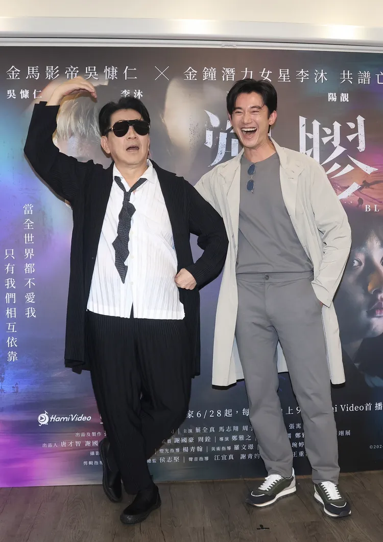 有高捷（左）的地方，吳慷仁嘴角失守。彭欣偉攝