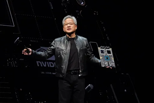 公布黃仁勳身分證「半碼」沒事? 法界:這2因素涉犯個資法