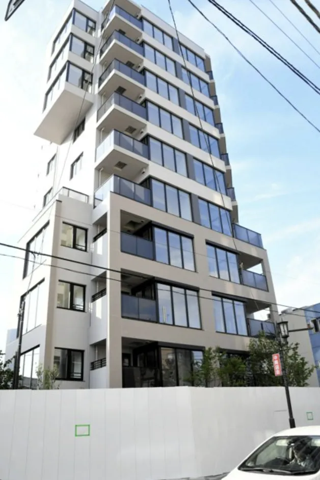 預定拆除的大樓。翻攝自朝日新聞