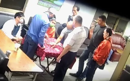 新北清潔隊休息室淪賭場 男班長帶班大玩天九牌!通通記過調職