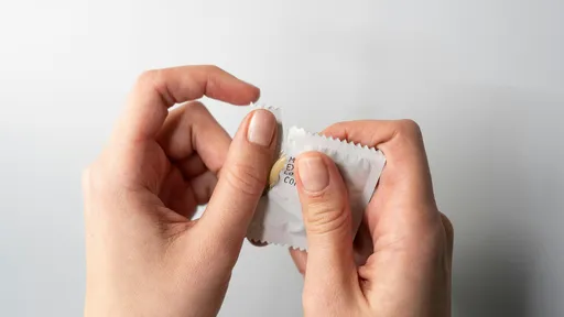 教中學生正確使用保險套　老師竟被問「做過幾次？」