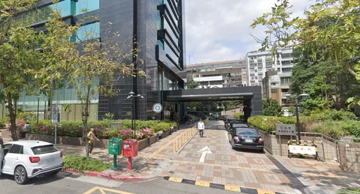 農業部官員立法院開會突昏迷　剛進大門就倒地！口吐白沫無心跳