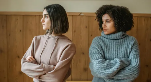 妹妹嫌做餐飲很累「比狗還不如」寧可躺著賺 姊勸不動她:沒救了