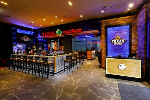 Texas Roadhouse德州鮮切牛排來台10年!復興店慶開幕領先全球開賣早餐