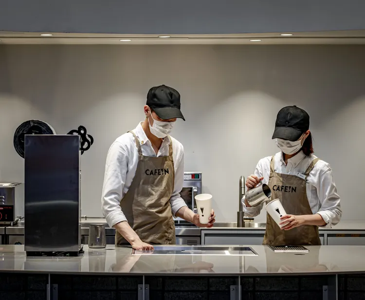 開展餐飲集團與人氣咖啡品牌CAFE!N展開企業合作，提供與眾不同的消費體驗。業者提供
