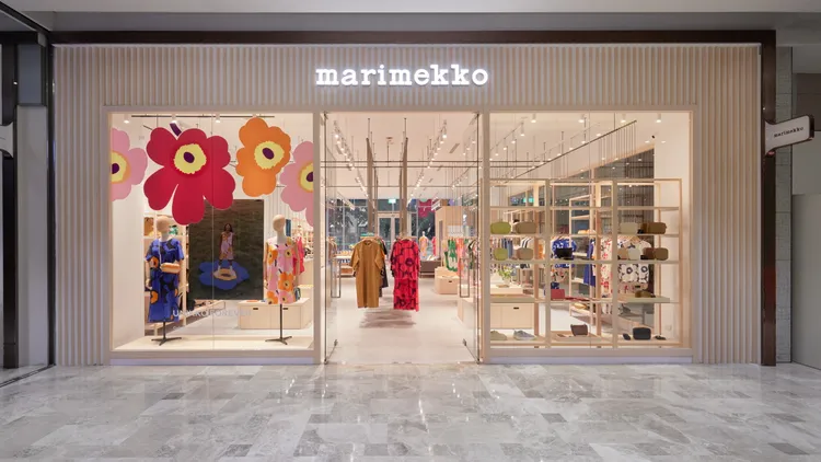 南紡店為全台最大間專門店。品牌提供