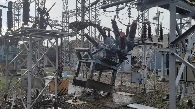 福安變電所受雷擊。桃園營業處提供