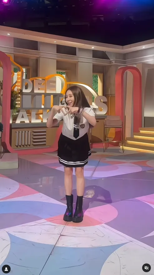 篠崎泫在節目上舞蹈風格多變。翻攝篠崎泫IG