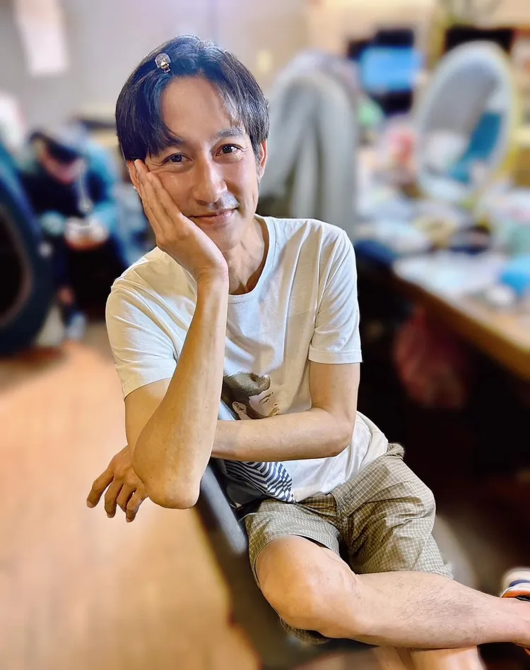 唐治平過往拍戲模樣。翻攝昊瀚娛樂臉書