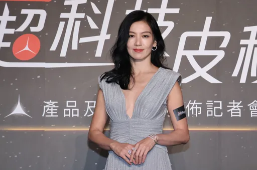 林熙蕾被老公讚爆還鼓勵大秀性感 被女兒嫌「You are old」裝聾