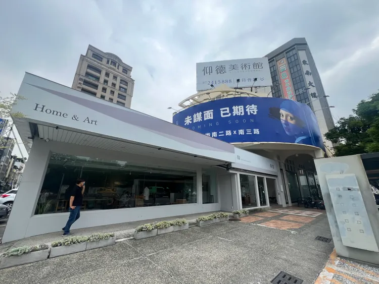 「仰德‧美術館」銷售已進入尾聲，不僅均價拉高到單坪54萬元，甚至出現逼近6字頭成交。葉家銘攝